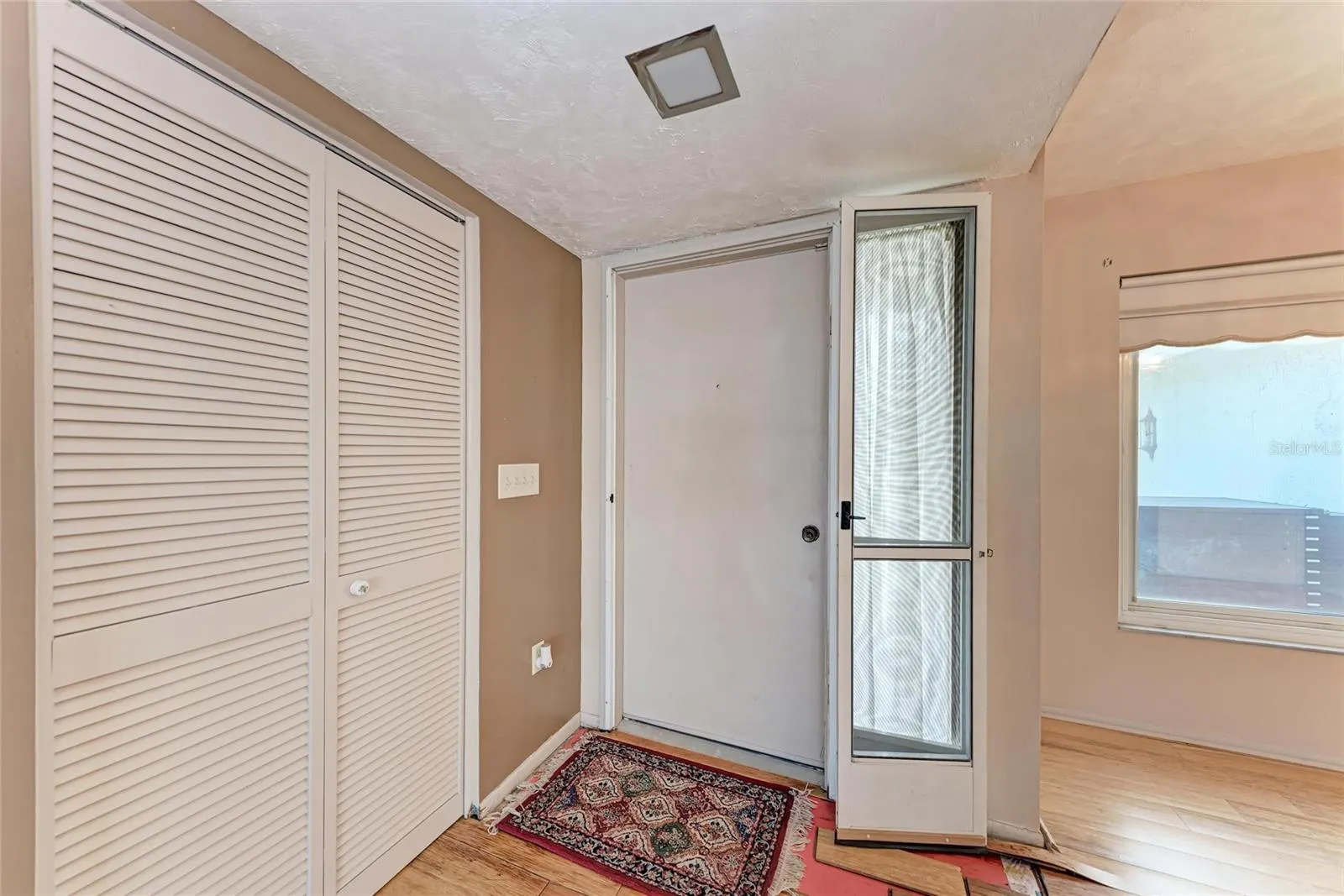 7407 14TH AVE W