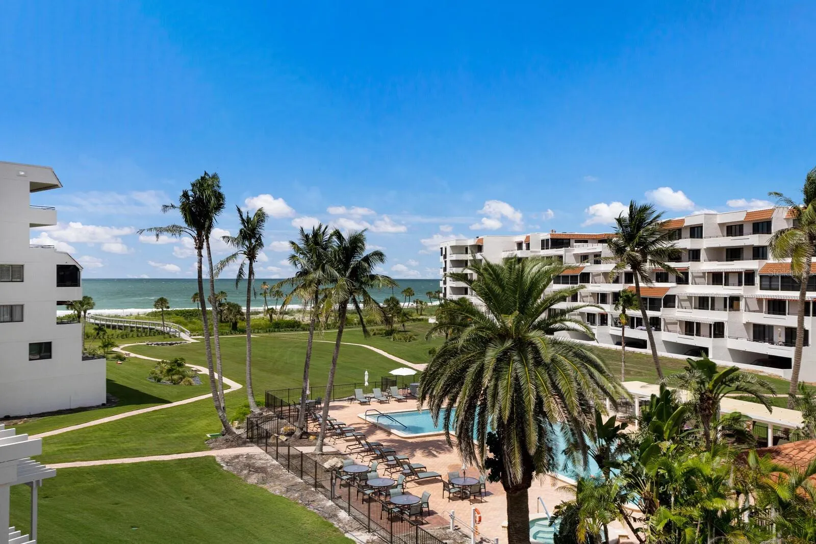 1445 GULF OF MEXICO DR #304, #304