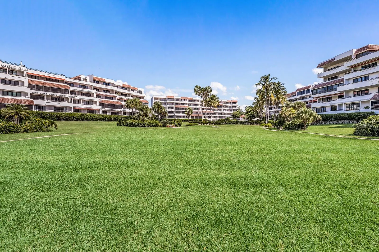 1445 GULF OF MEXICO DR #304, #304
