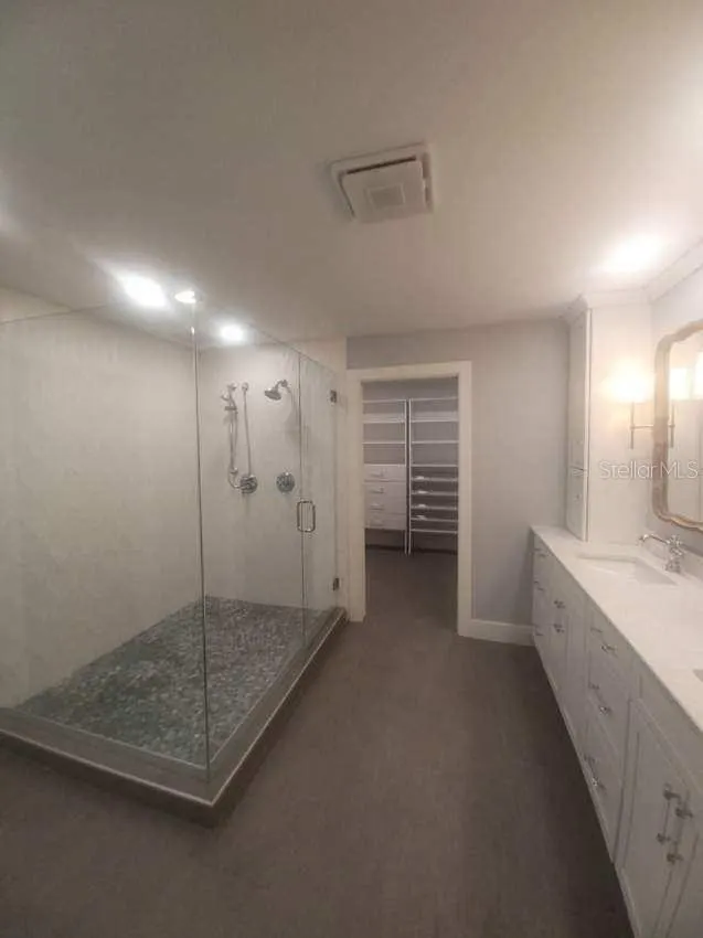 1833 PANDORA DR