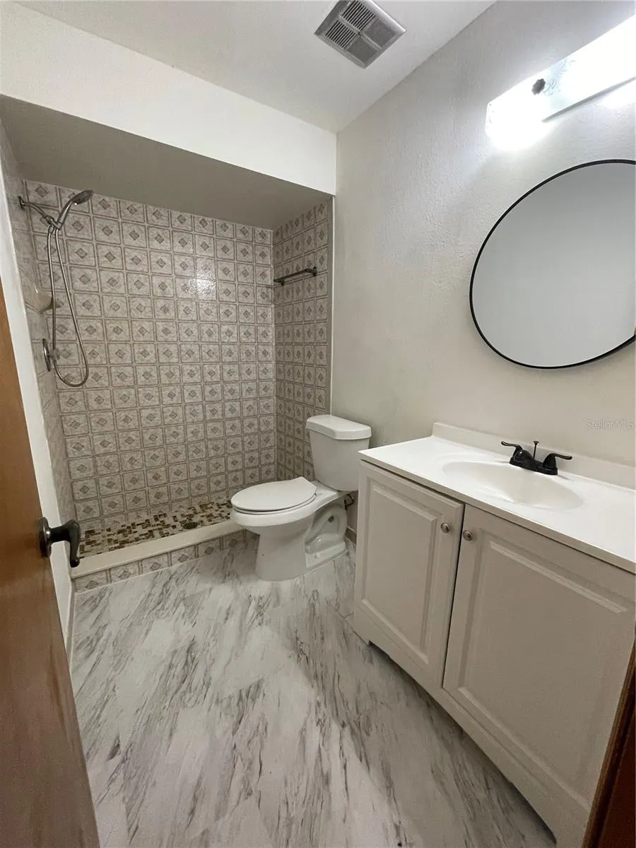 428 GRANADA BLVD
