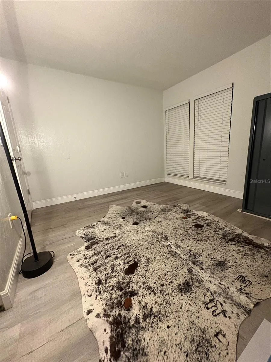 3427 CLARK #127, #127