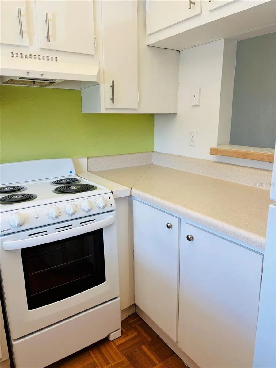 205 46TH AVENUE TER W #427, #427