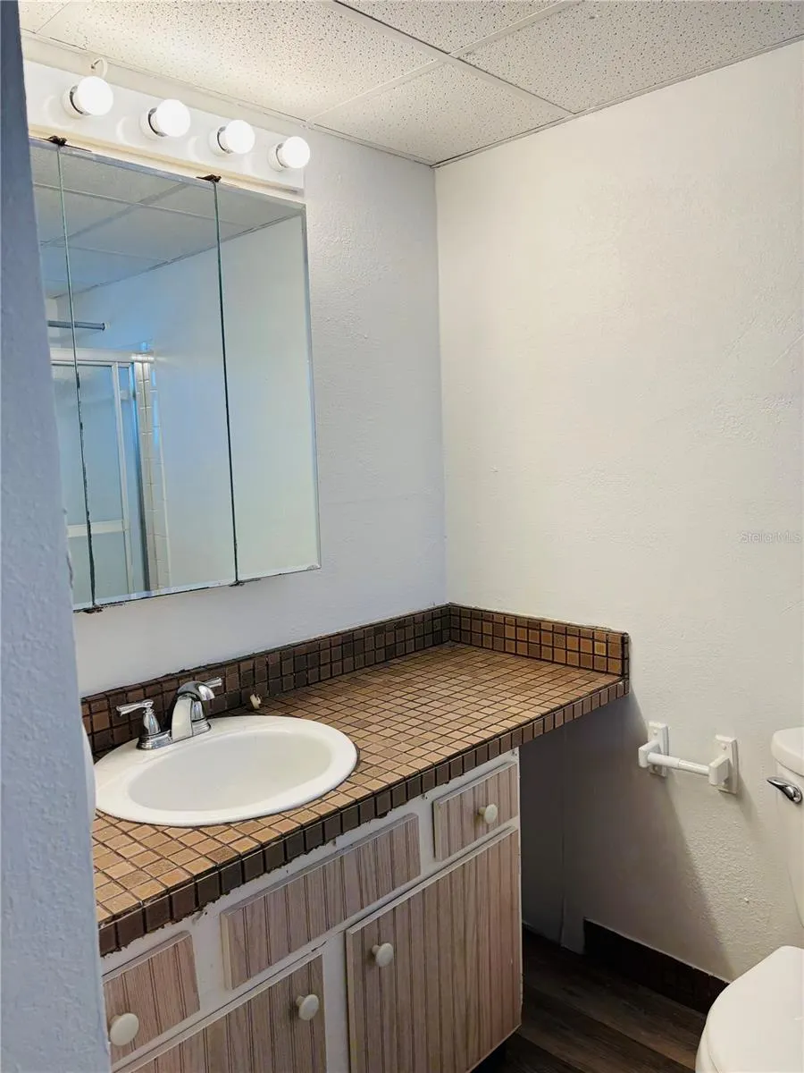 205 46TH AVENUE TER W #427, #427