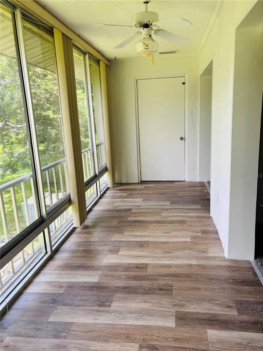 205 46TH AVENUE TER W #427, #427