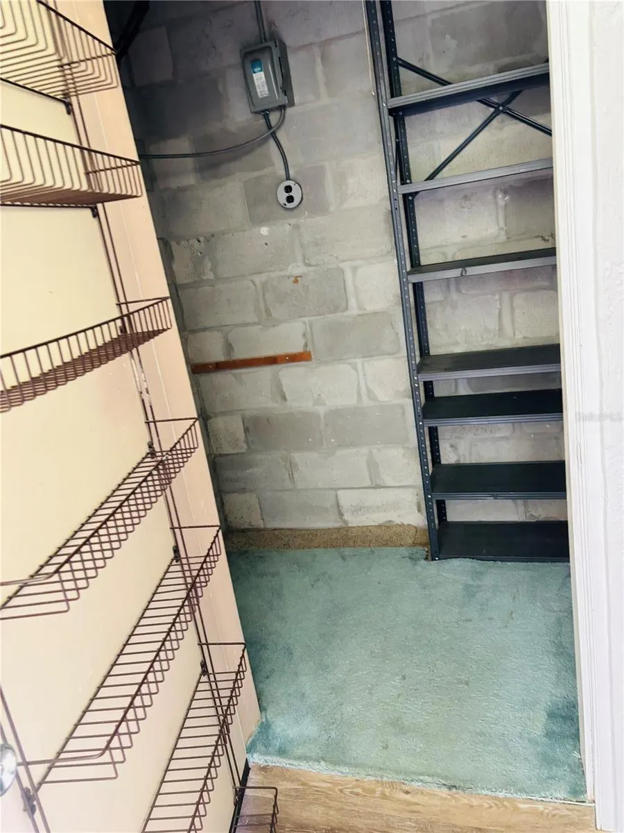 205 46TH AVENUE TER W #427, #427
