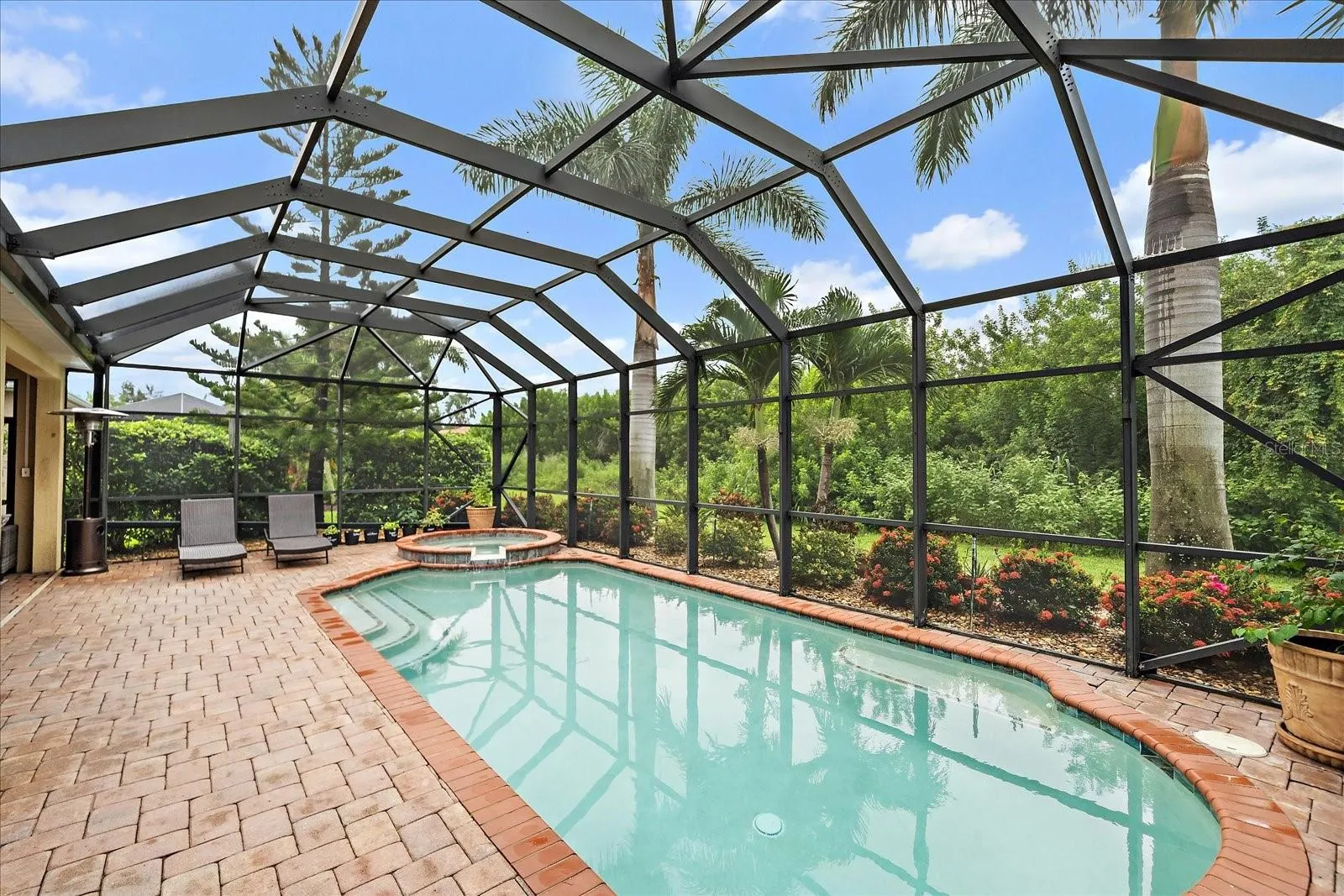 131 RIVER ENCLAVE CT