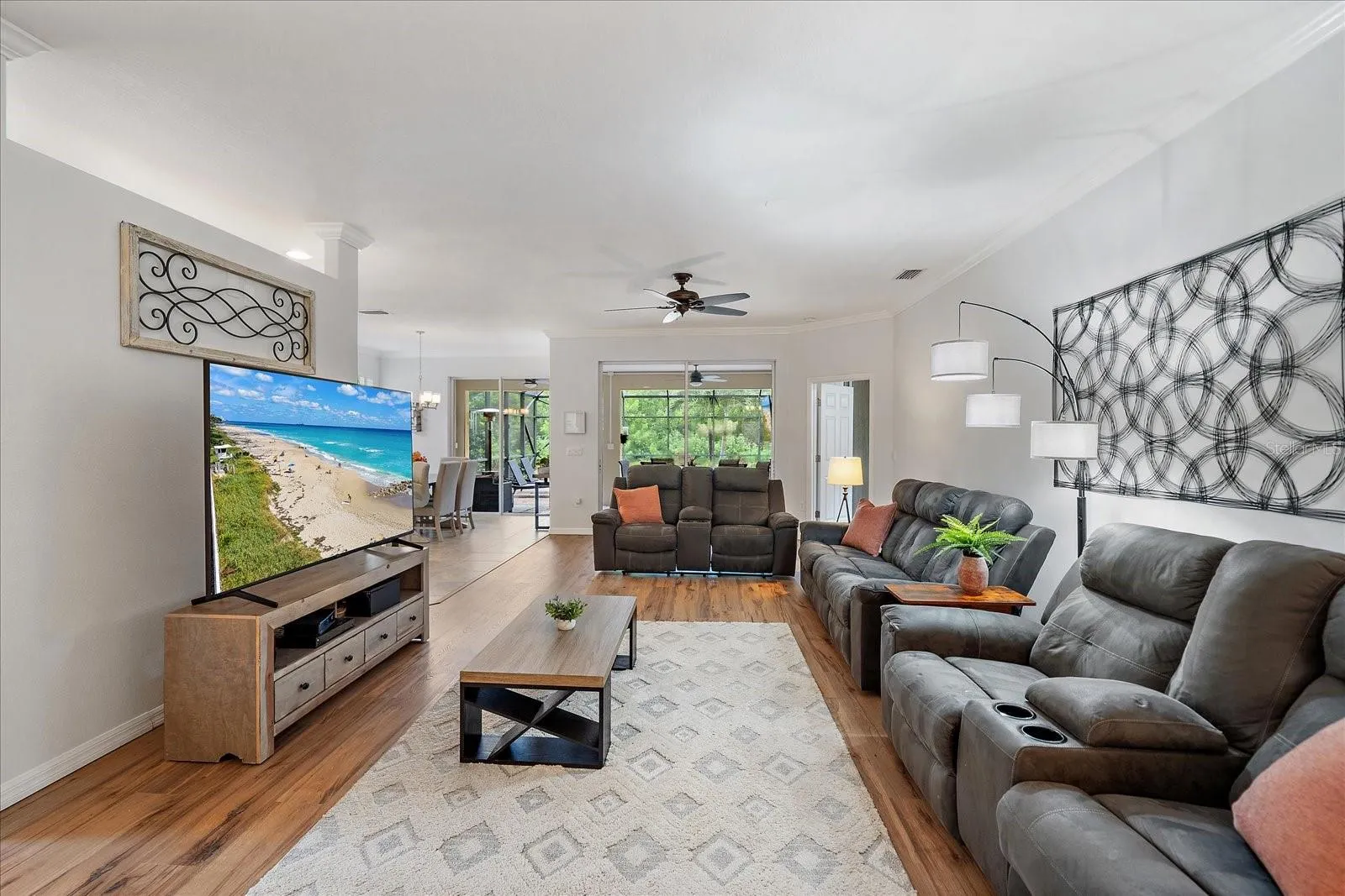 131 RIVER ENCLAVE CT