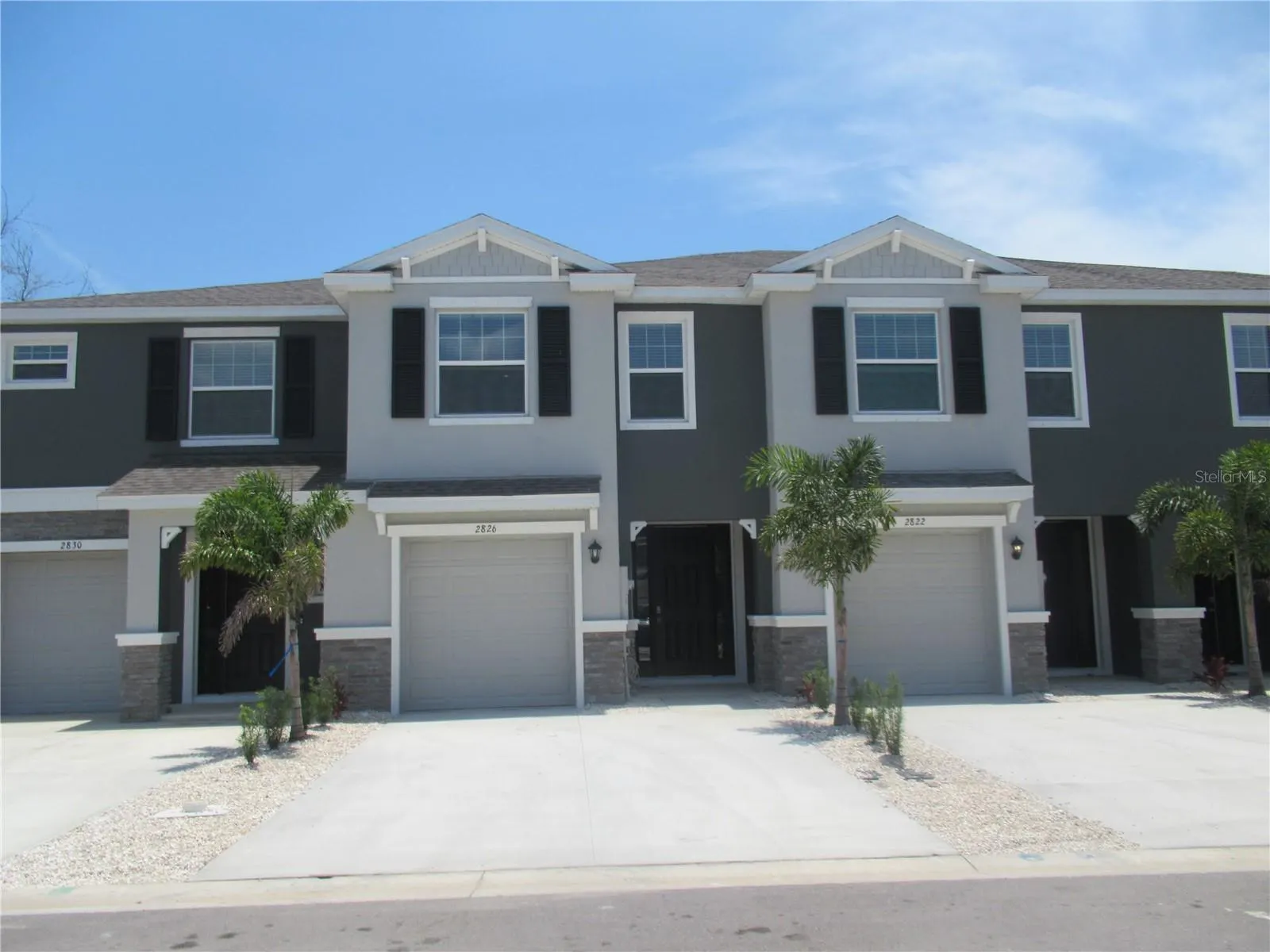 2826 MIDNIGHT PEARL DR
