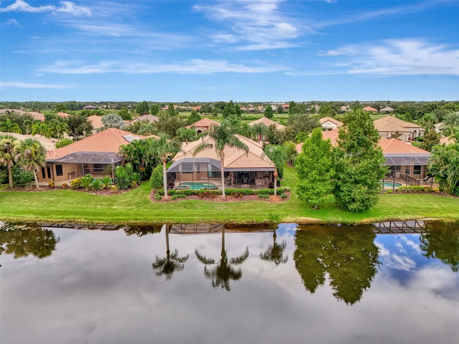 14703 SECRET HARBOR PL