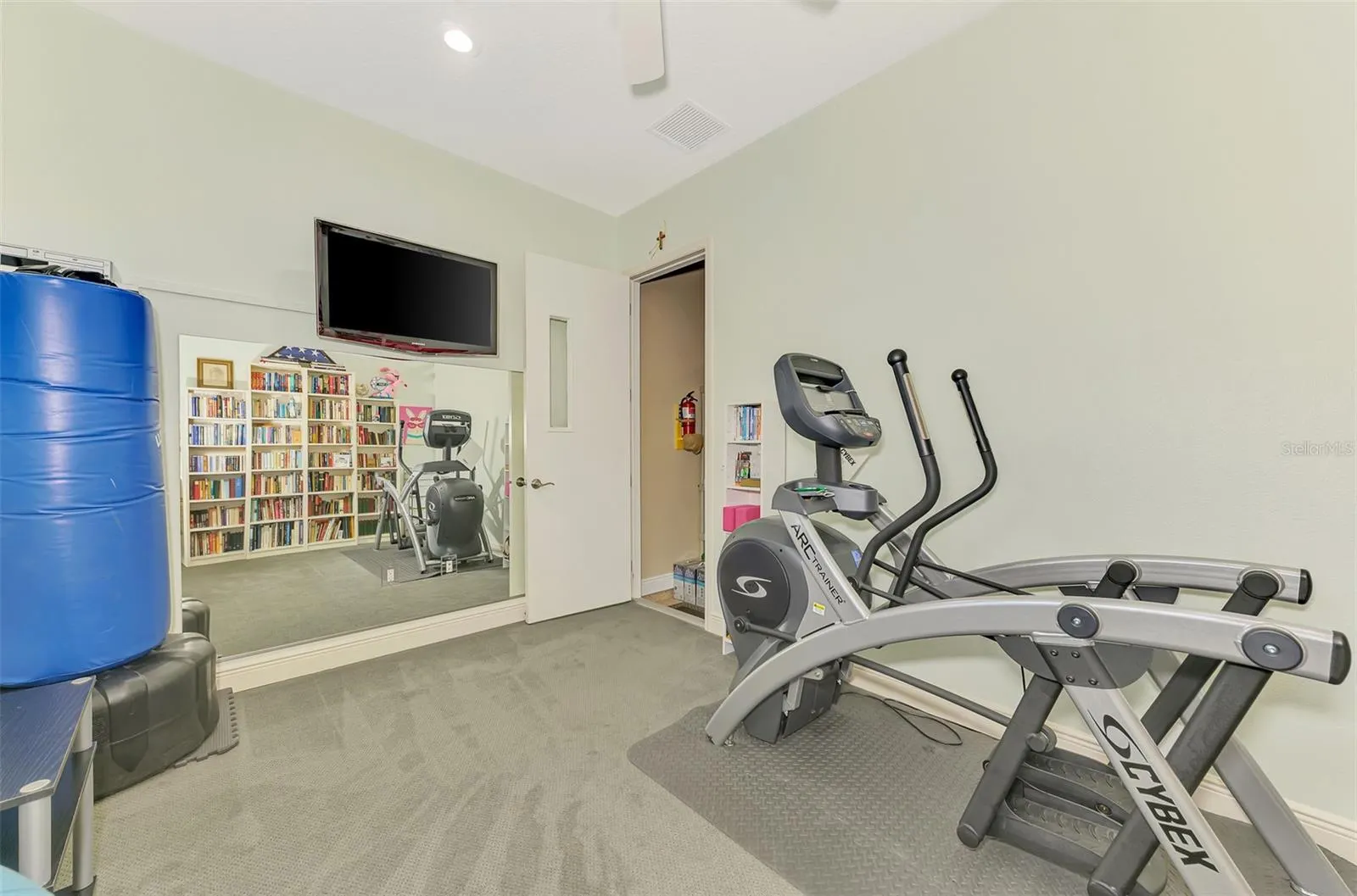 14703 SECRET HARBOR PL