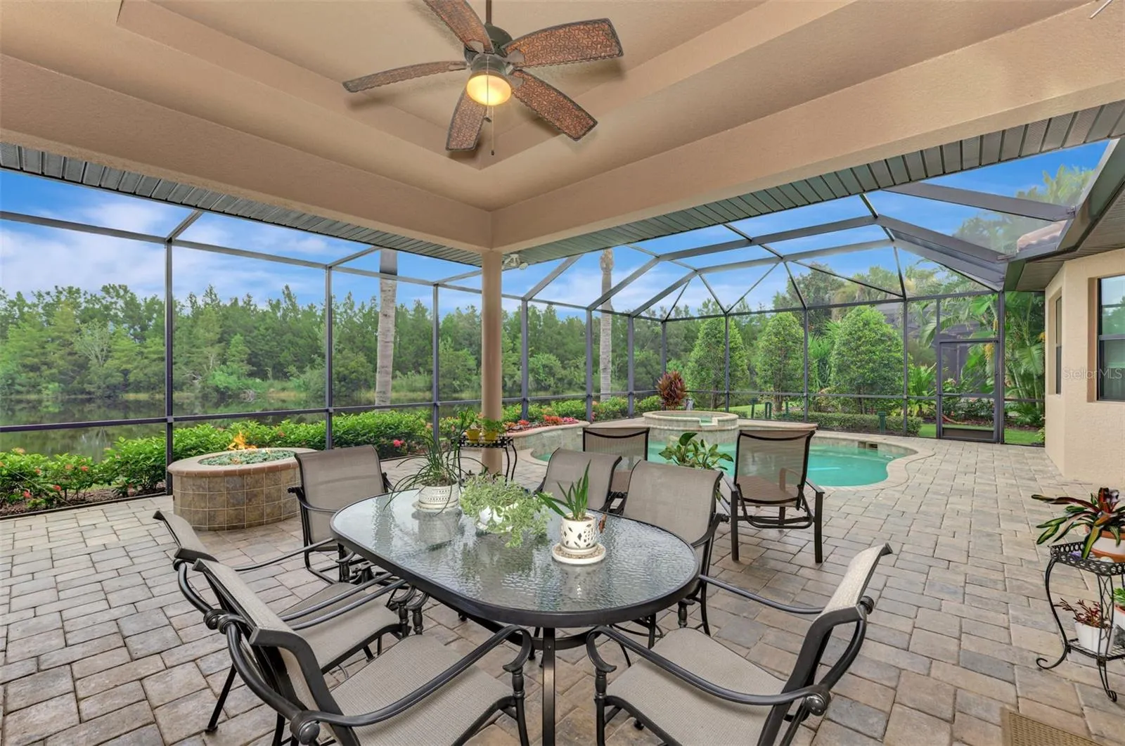 14703 SECRET HARBOR PL