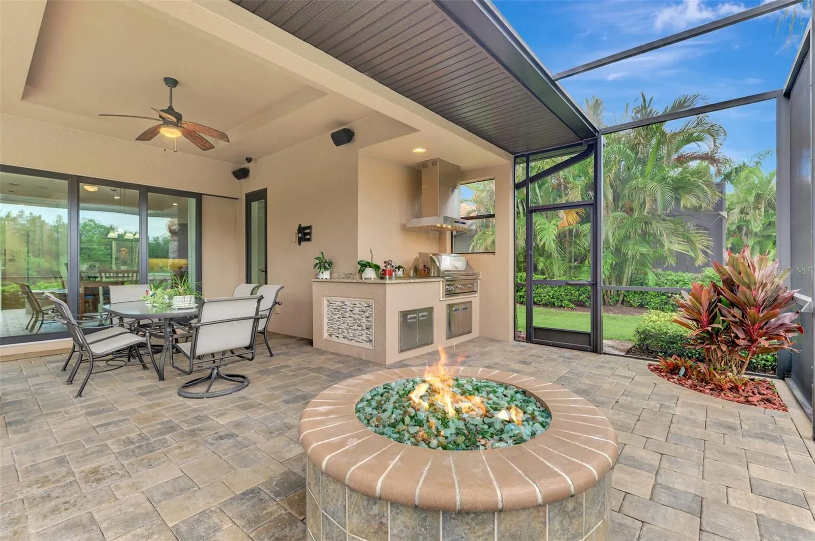 14703 SECRET HARBOR PL
