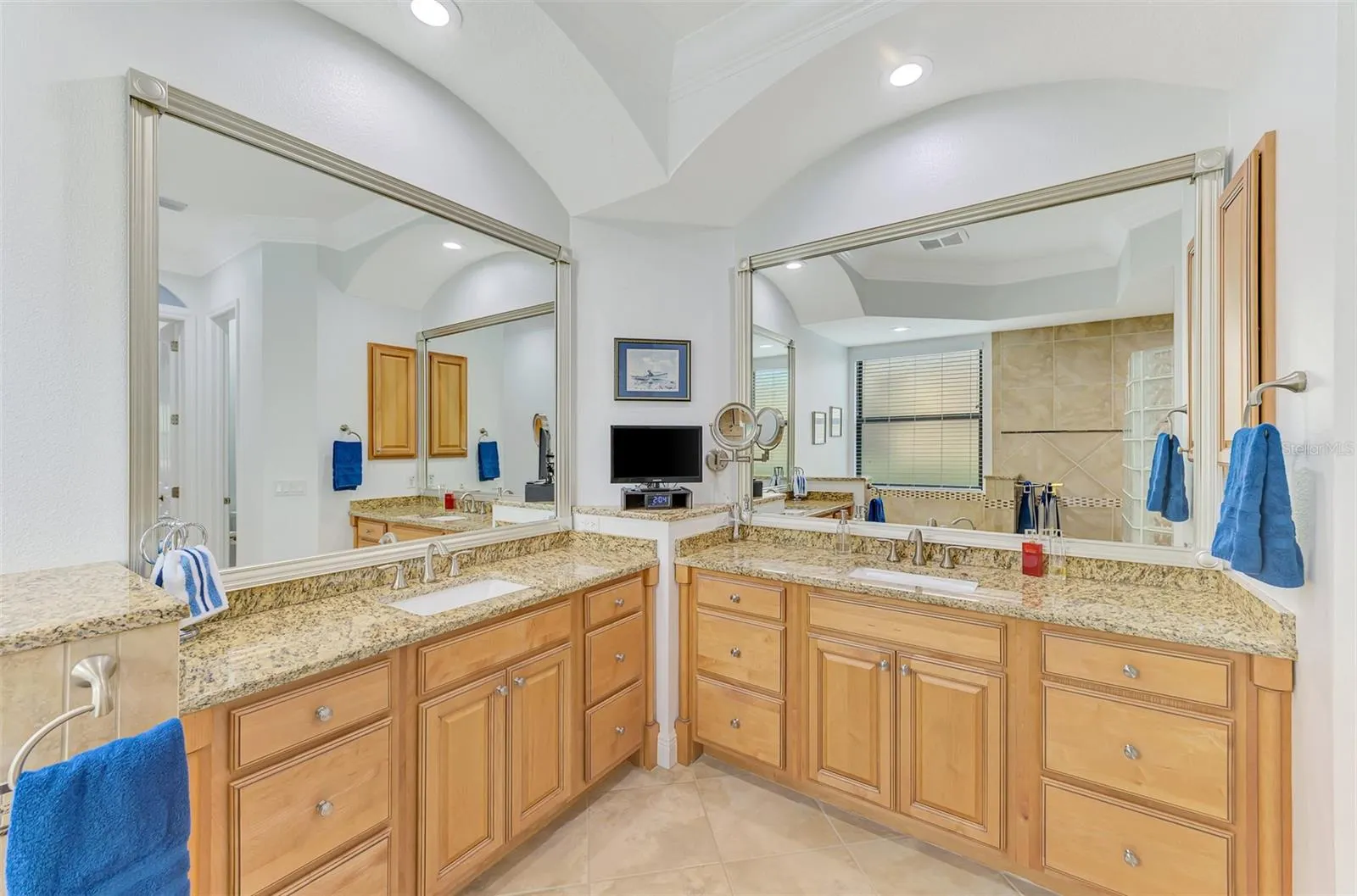 14703 SECRET HARBOR PL