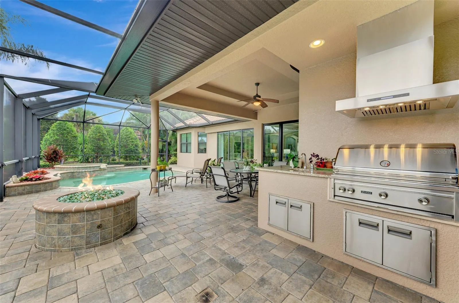 14703 SECRET HARBOR PL