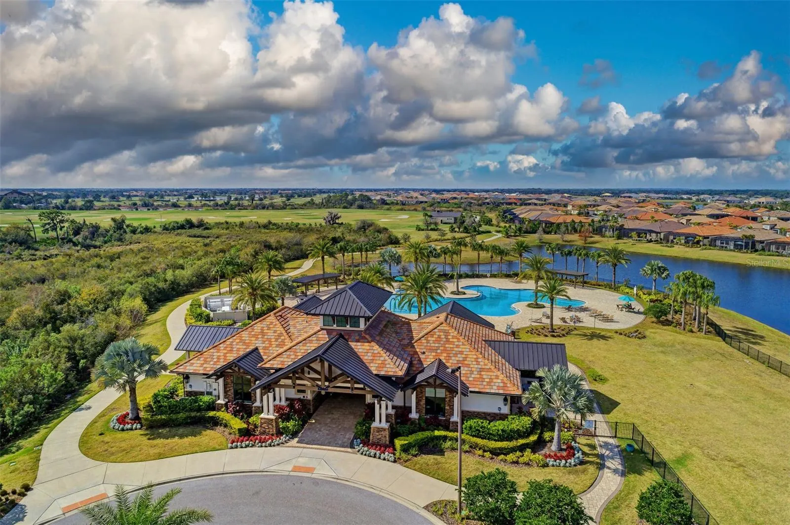14703 SECRET HARBOR PL