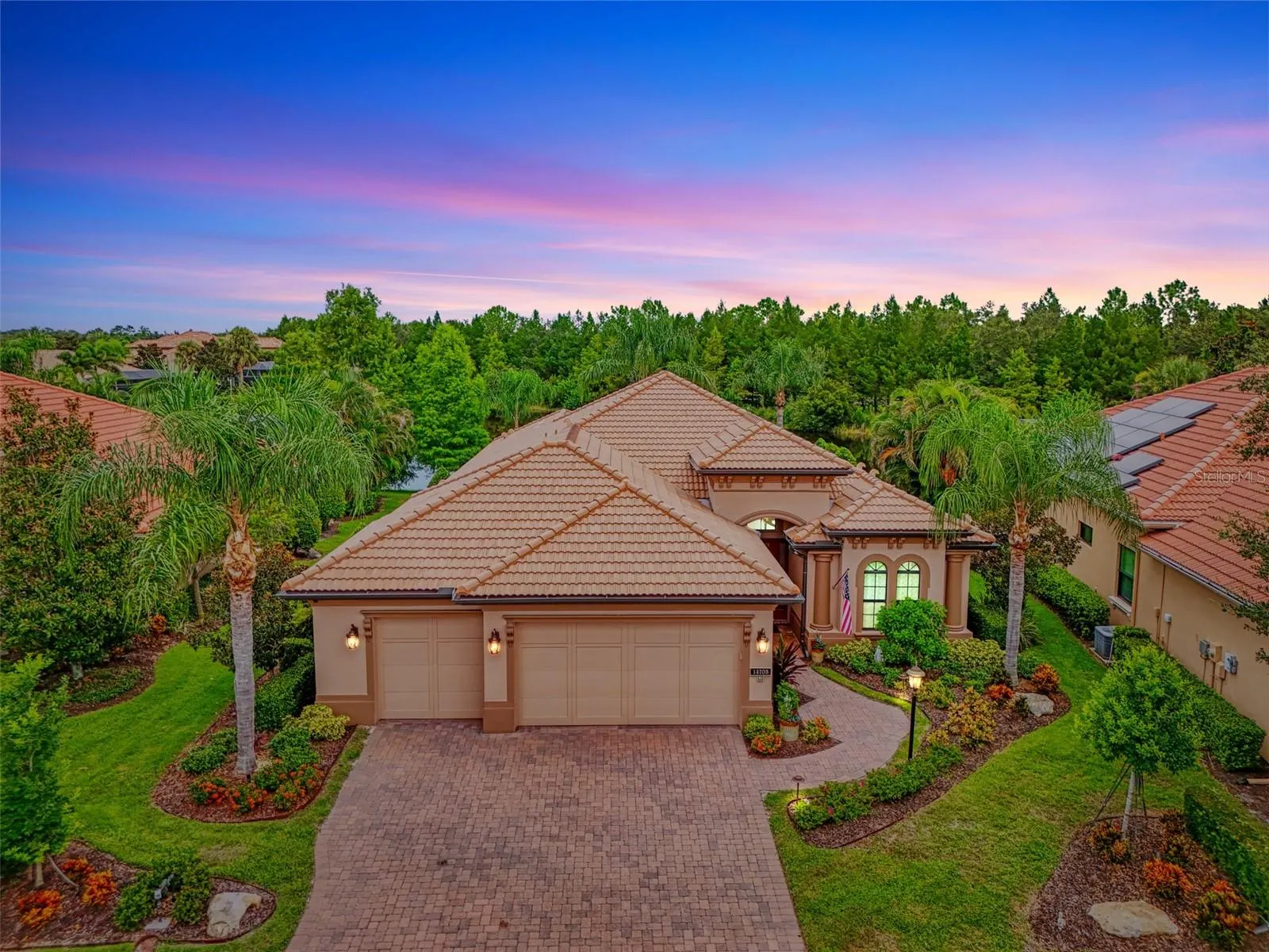 14703 SECRET HARBOR PL