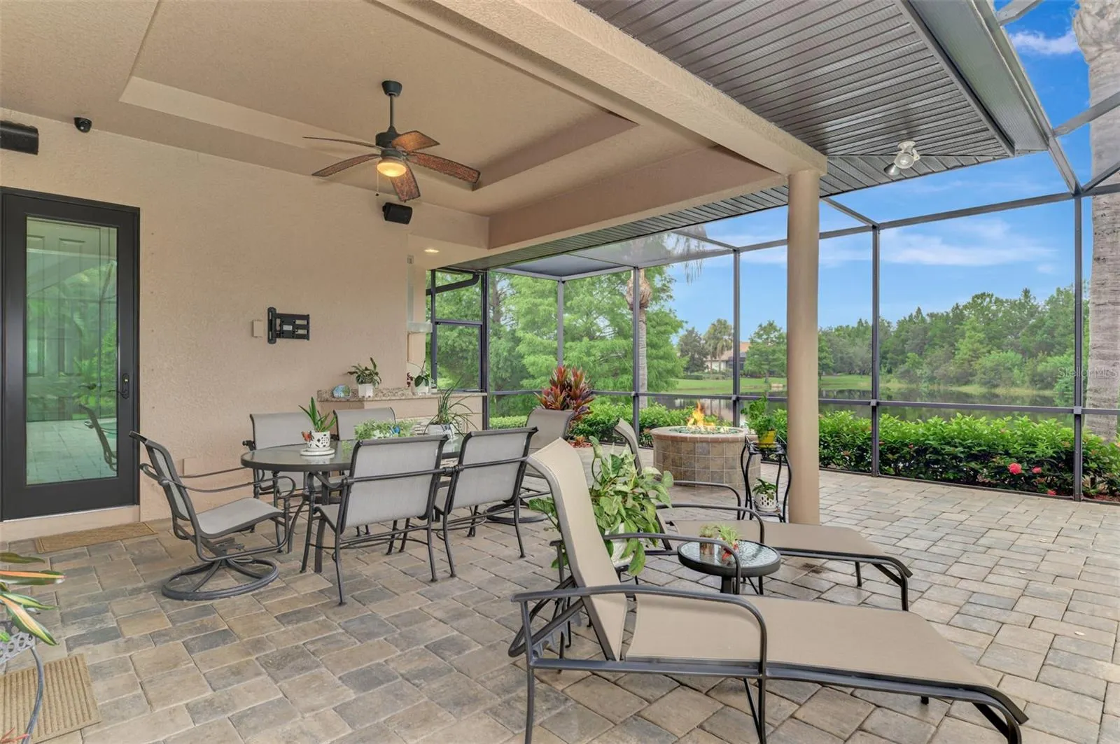 14703 SECRET HARBOR PL
