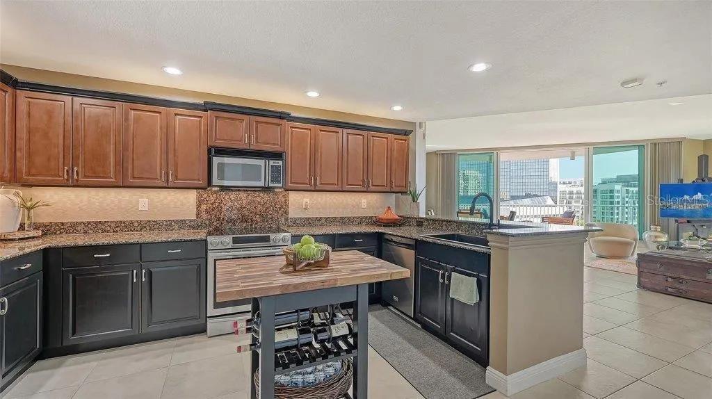 1771 RINGLING BLVD #604, #604