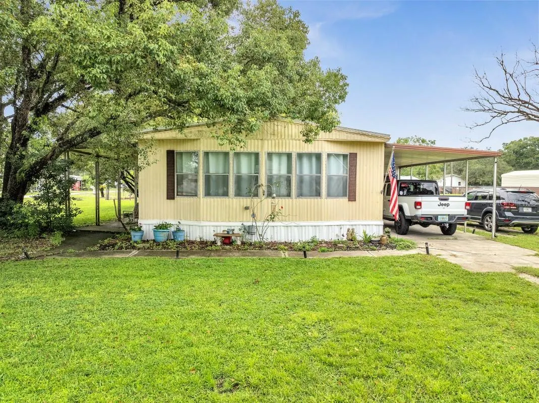 5601 LAKE LIZZIE DR