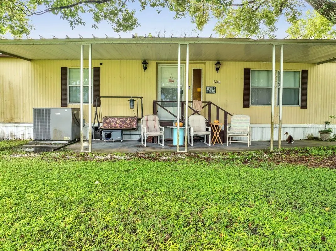 5601 LAKE LIZZIE DR