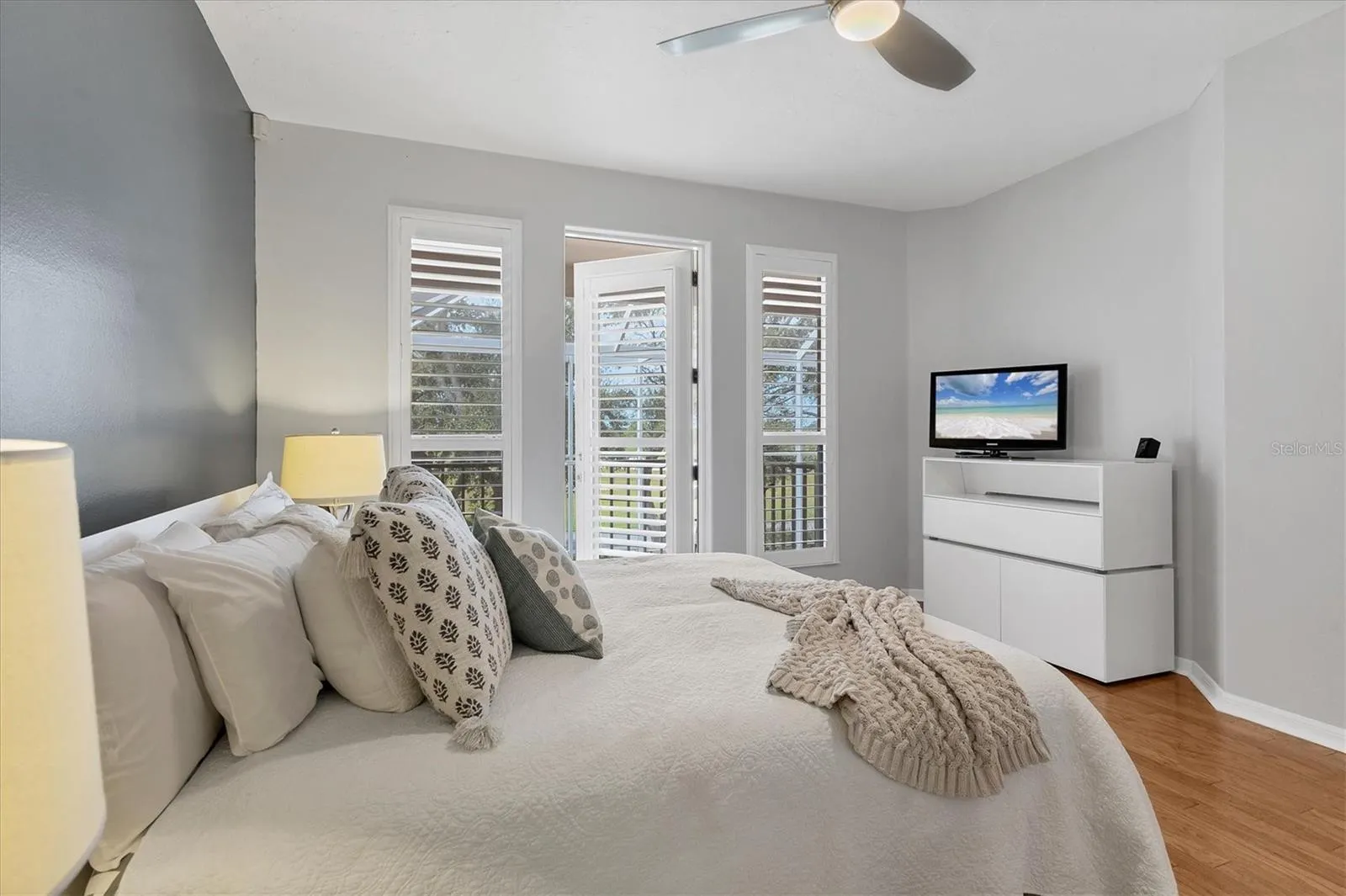 7356 MARA VISTA DR #27, #27