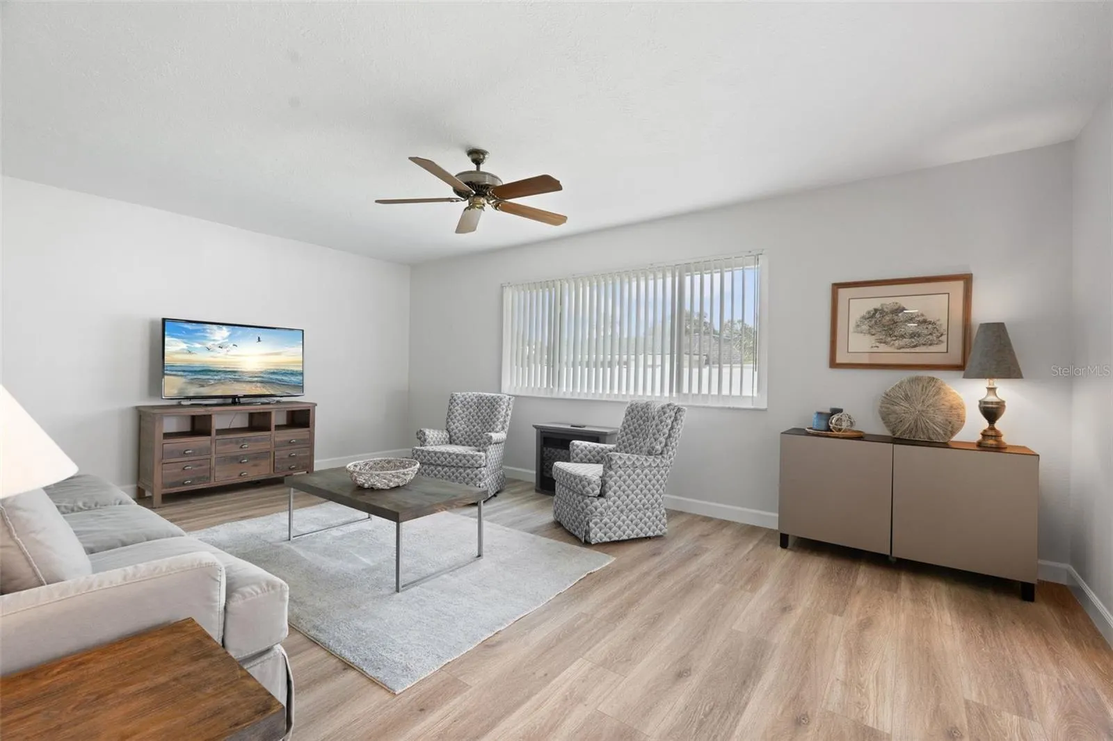 3952 ASHWOOD LN #37, #37