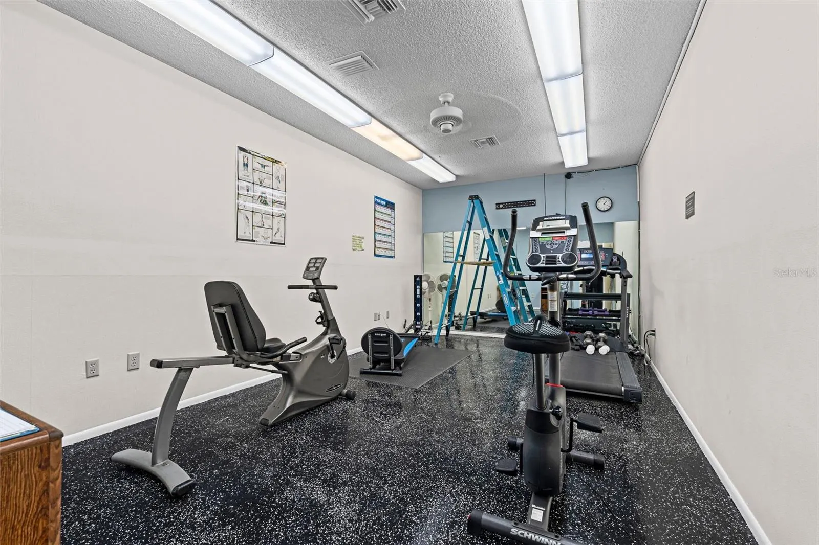 3952 ASHWOOD LN #37, #37
