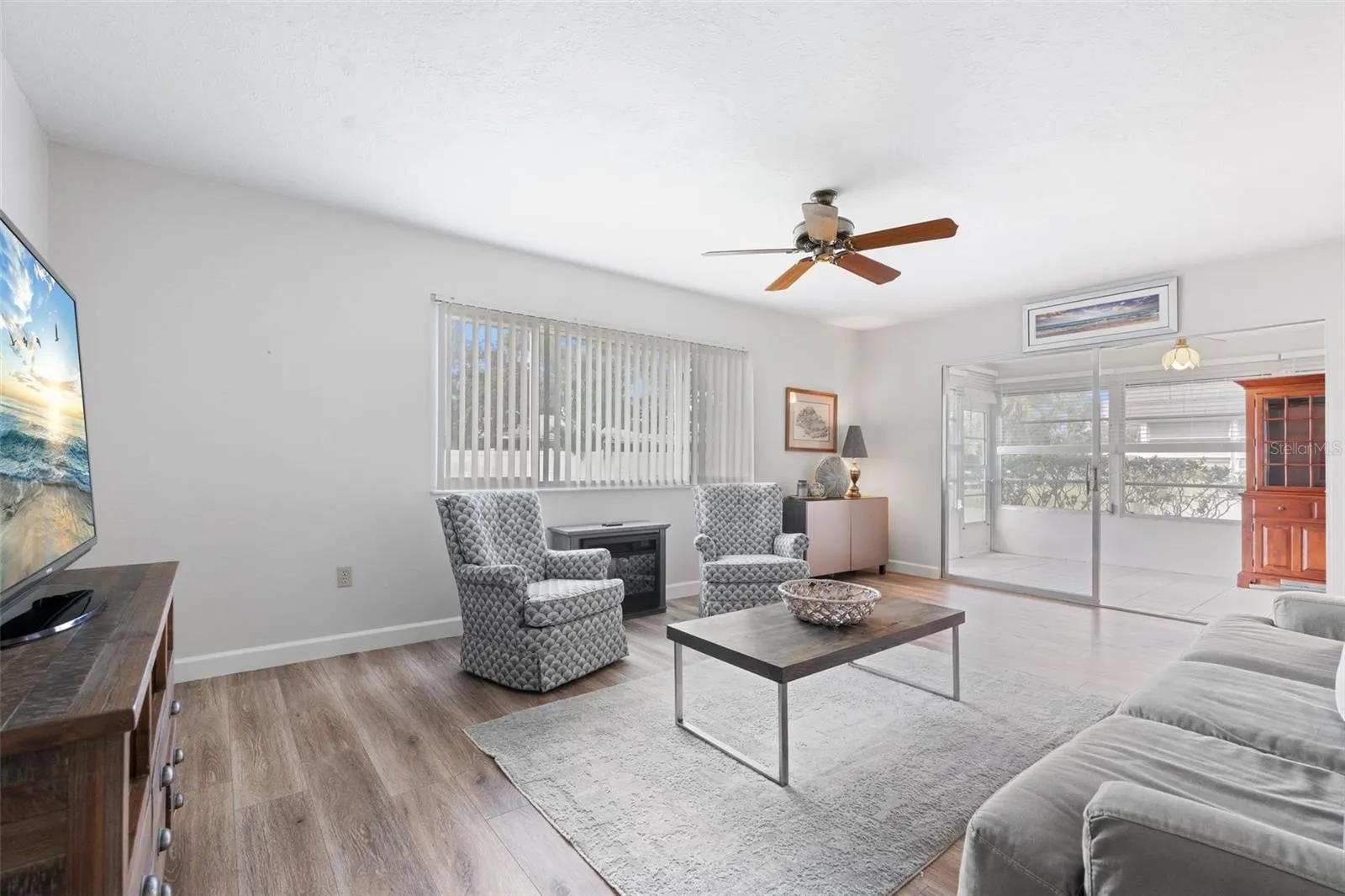 3952 ASHWOOD LN #37, #37