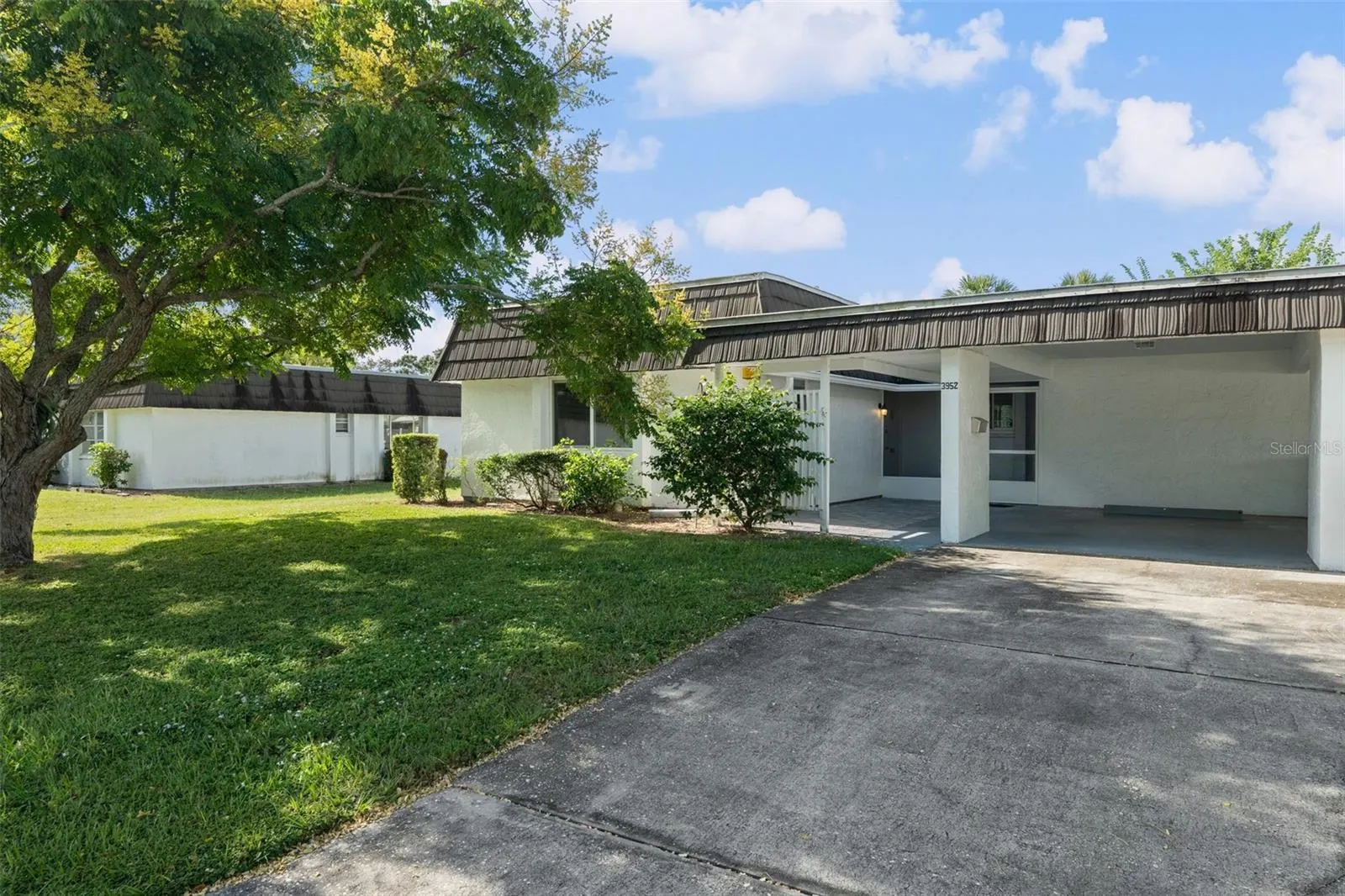 3952 ASHWOOD LN #37, #37
