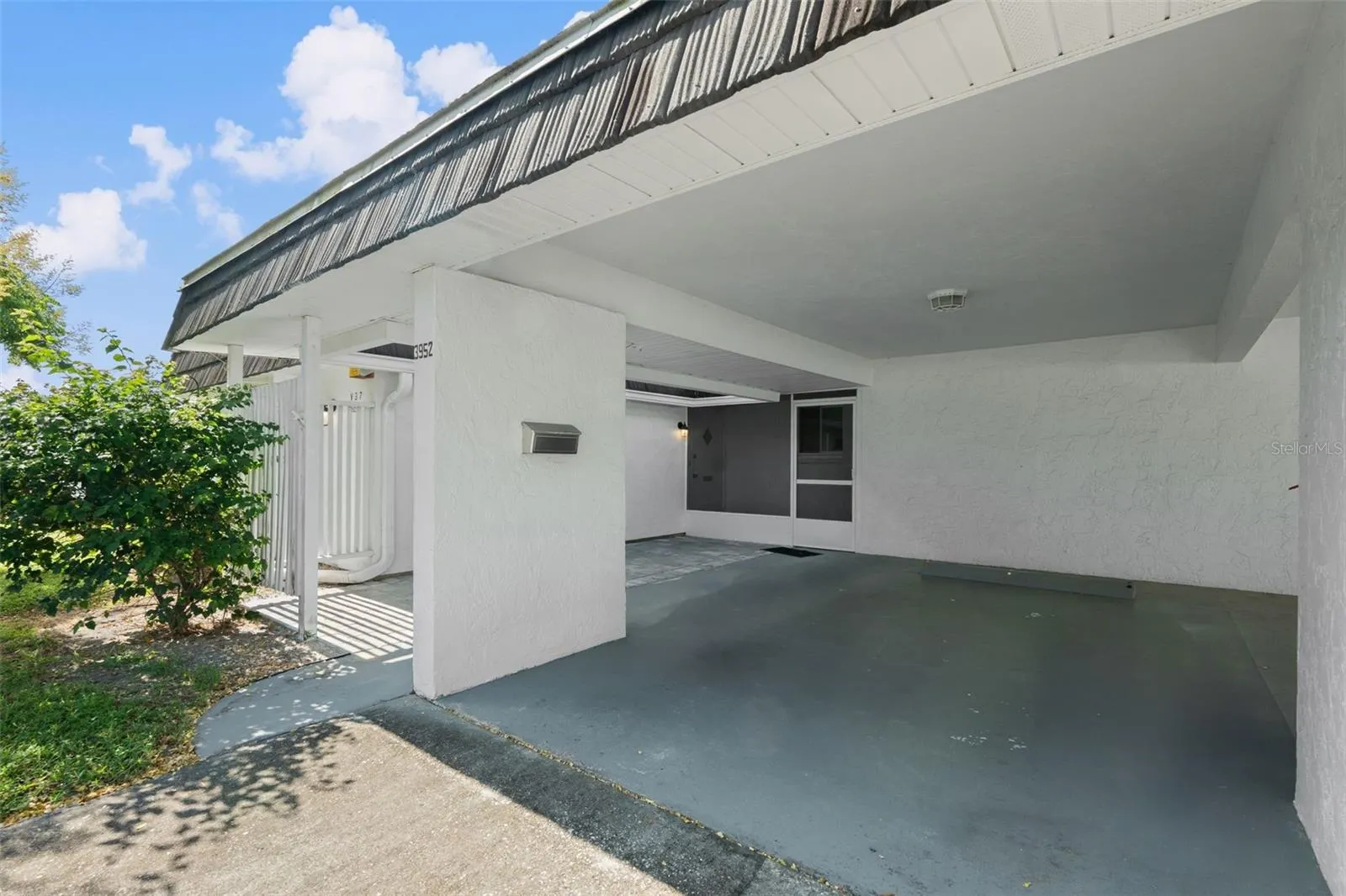 3952 ASHWOOD LN #37, #37