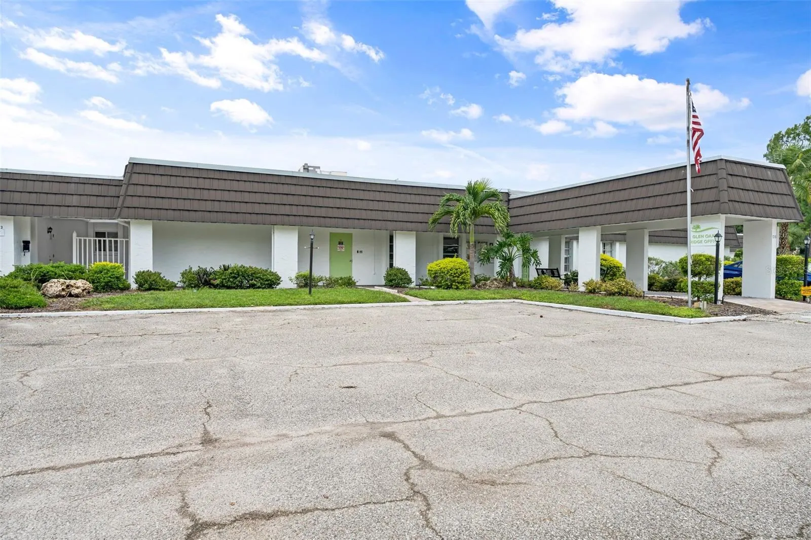 3952 ASHWOOD LN #37, #37