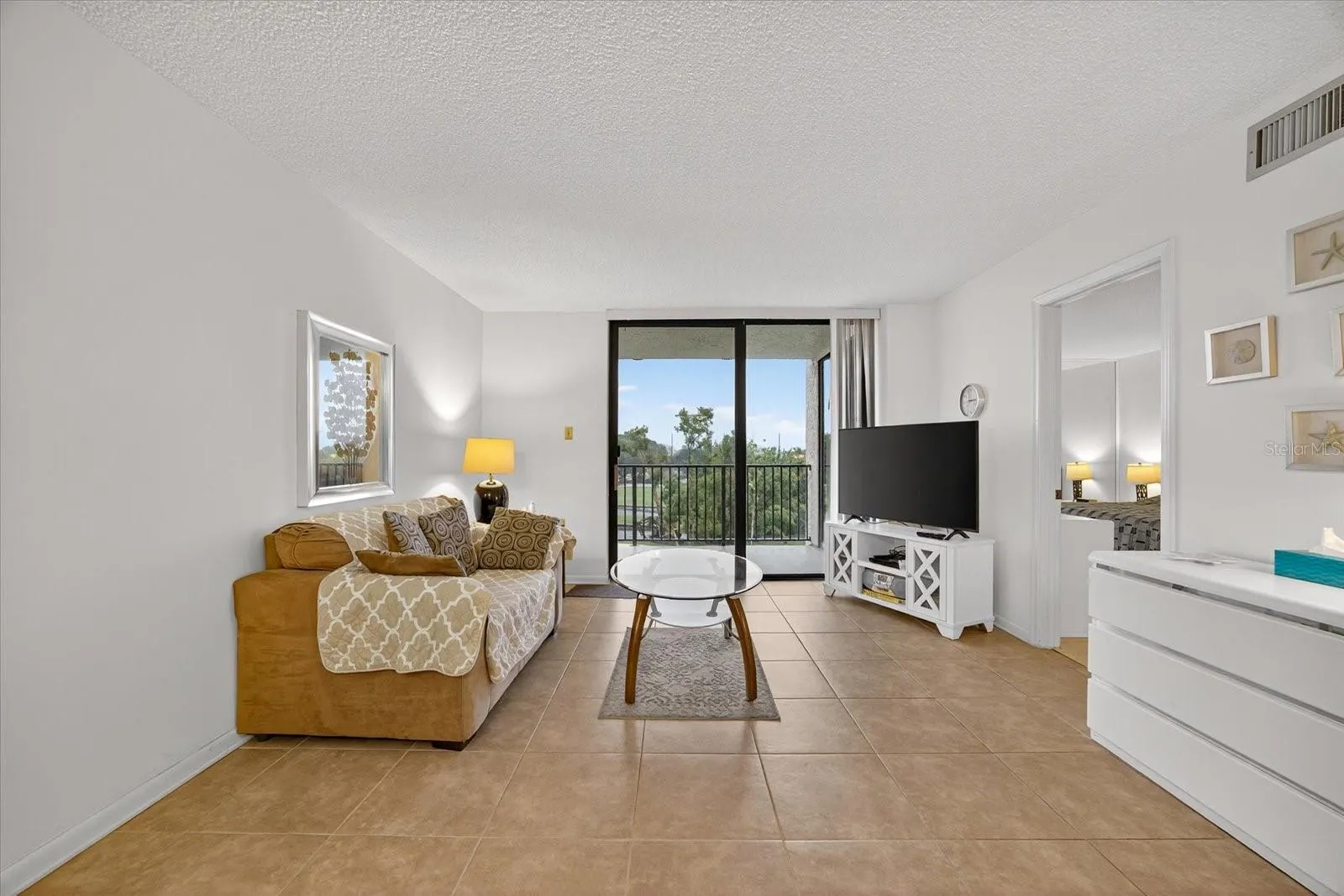 6051 SUN BLVD #403, #403