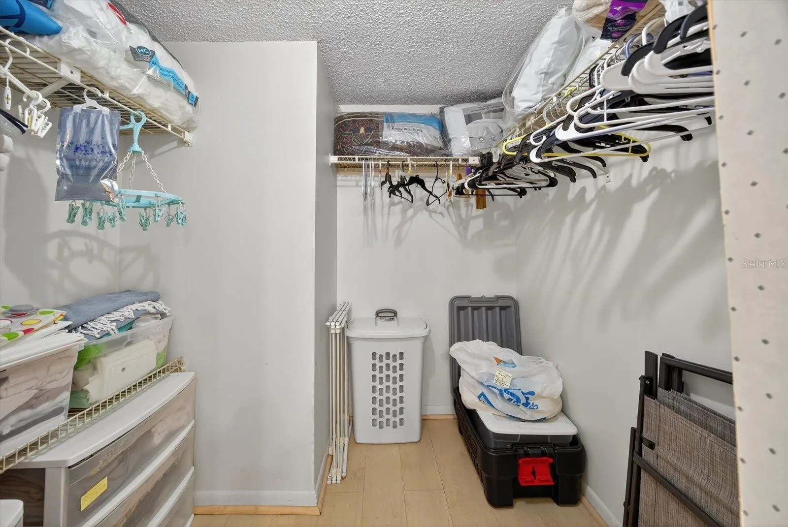 6051 SUN BLVD #403, #403