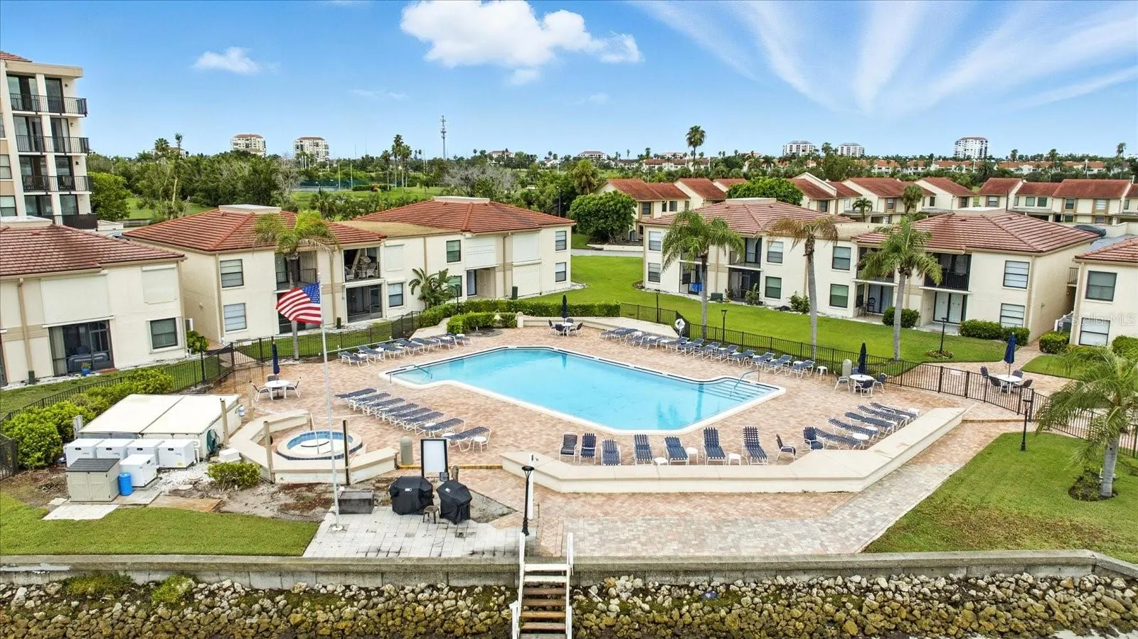 6051 SUN BLVD #403, #403