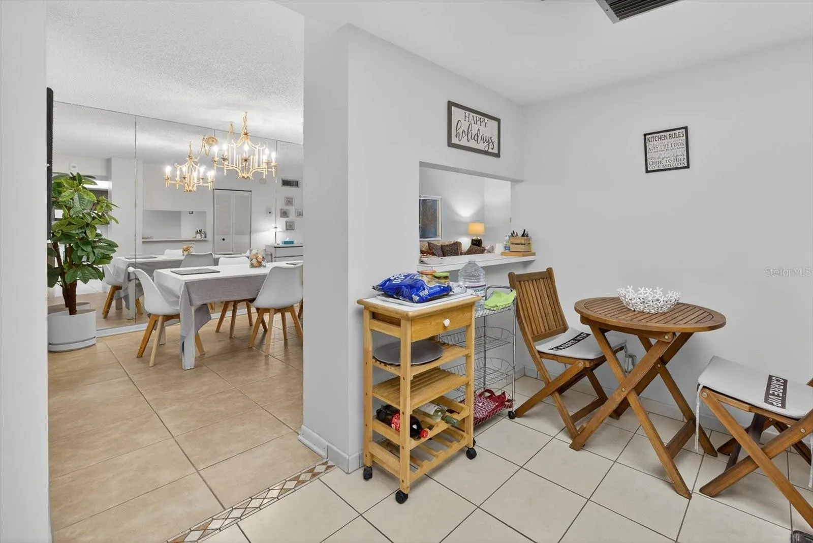6051 SUN BLVD #403, #403