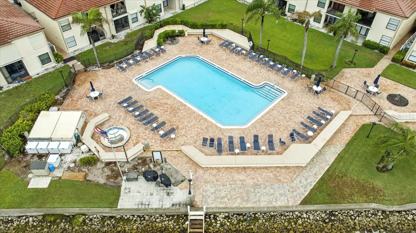 6051 SUN BLVD #403, #403