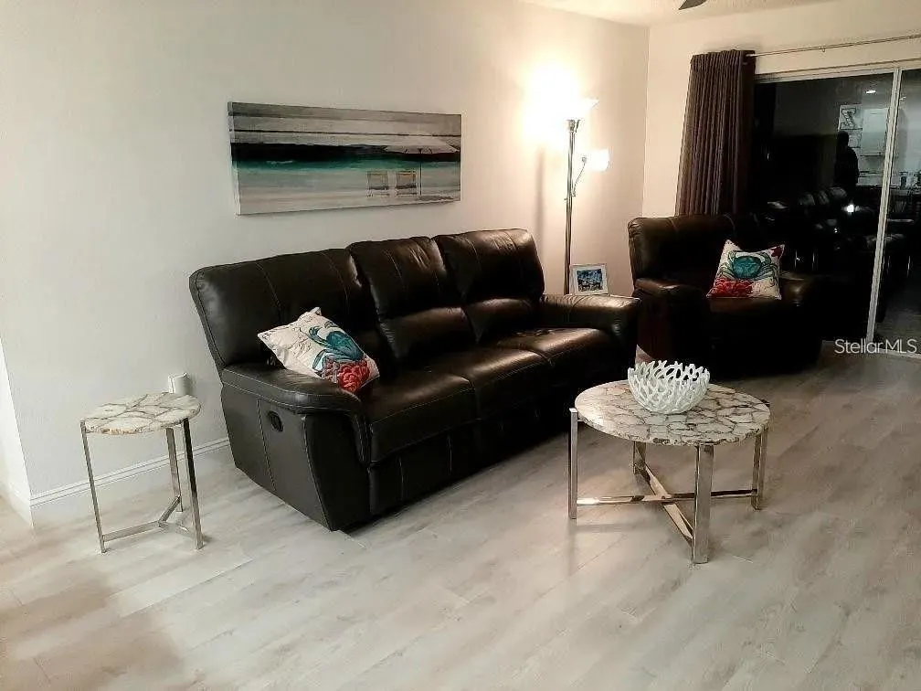 3239 BENEVA RD #201, #201