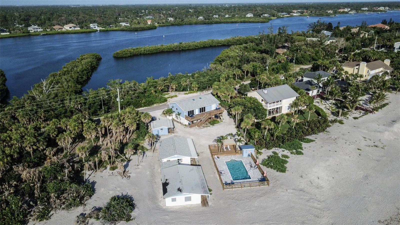 8520 MANASOTA KEY RD