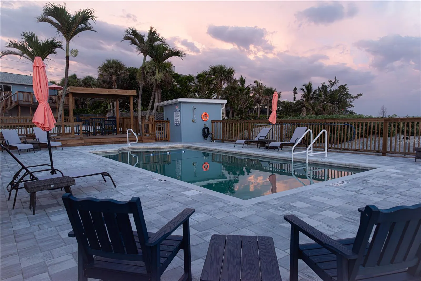8520 MANASOTA KEY RD