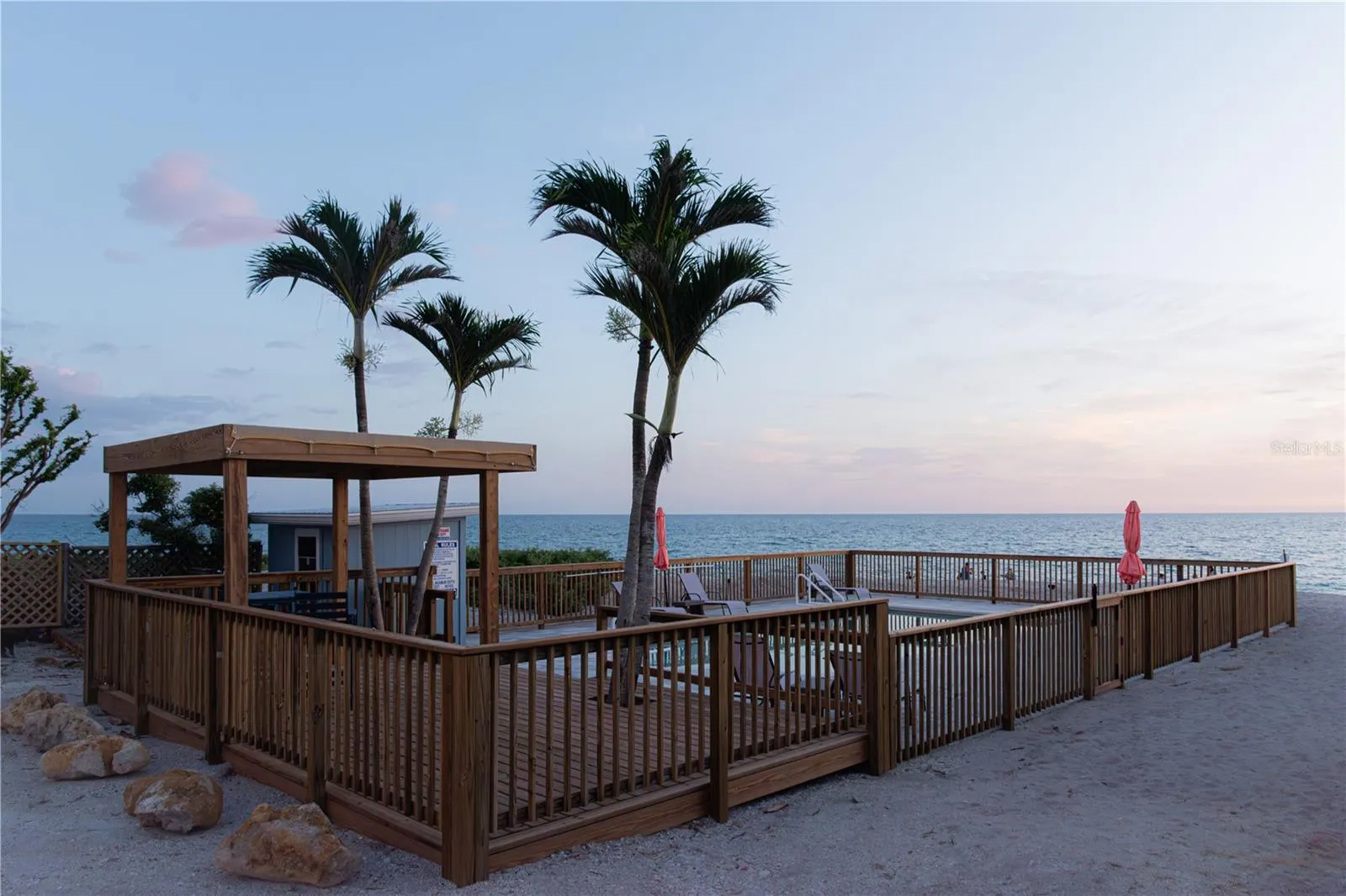 8520 MANASOTA KEY RD
