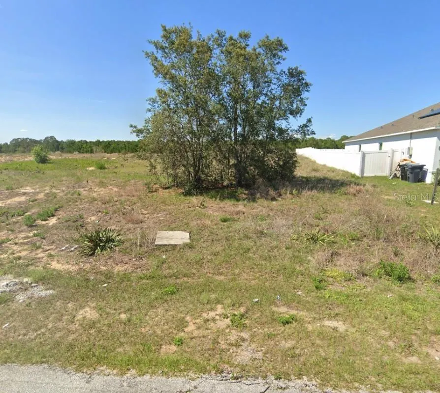 lot 14 ROCK DR