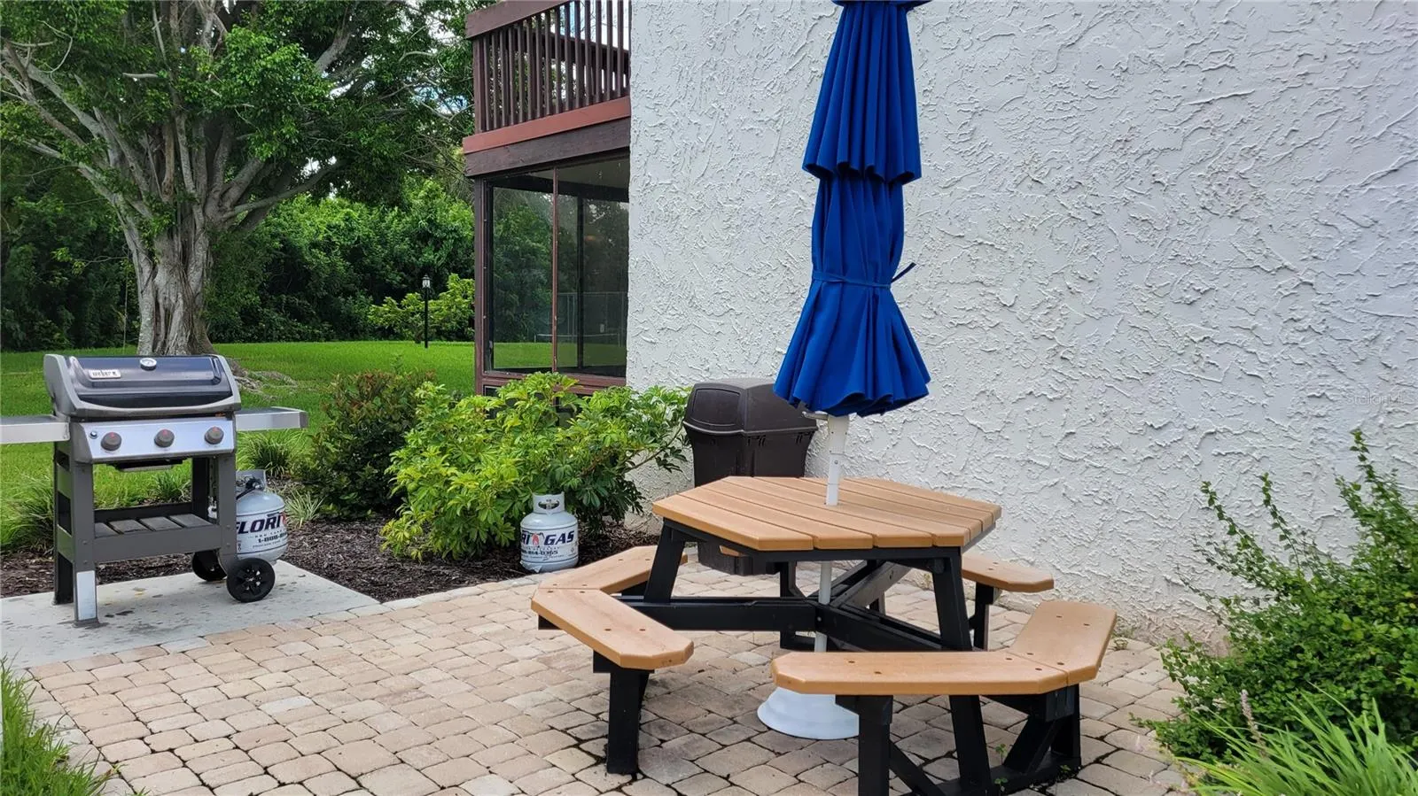 1626 STICKNEY POINT RD #102, #102