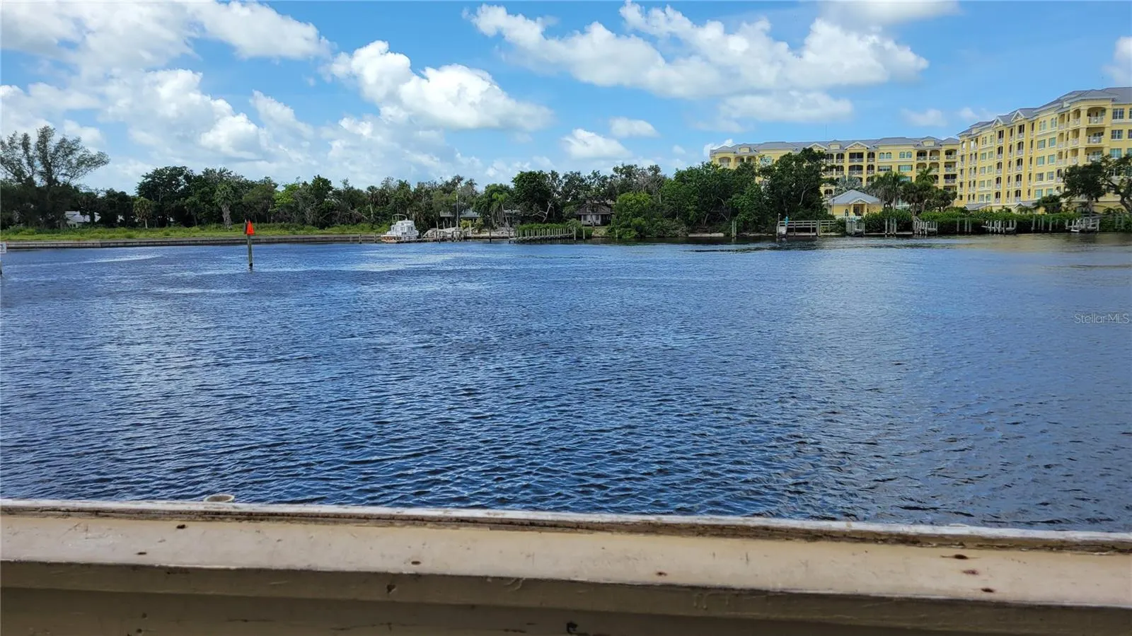 1626 STICKNEY POINT RD #102, #102