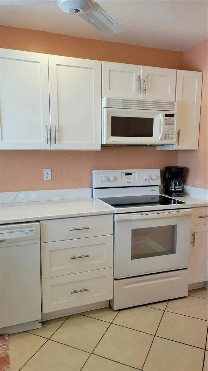 1626 STICKNEY POINT RD #102, #102