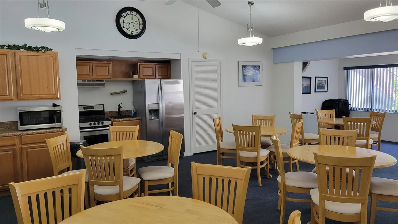 1626 STICKNEY POINT RD #102, #102