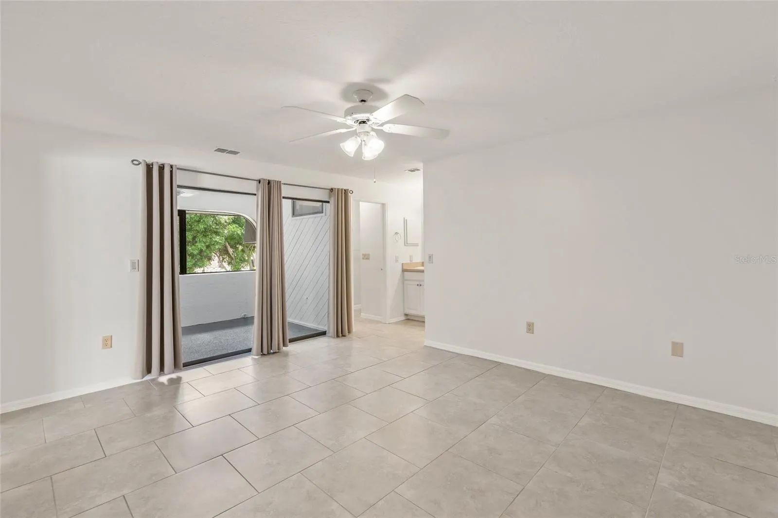 2114 BISPHAM RD #7, #7