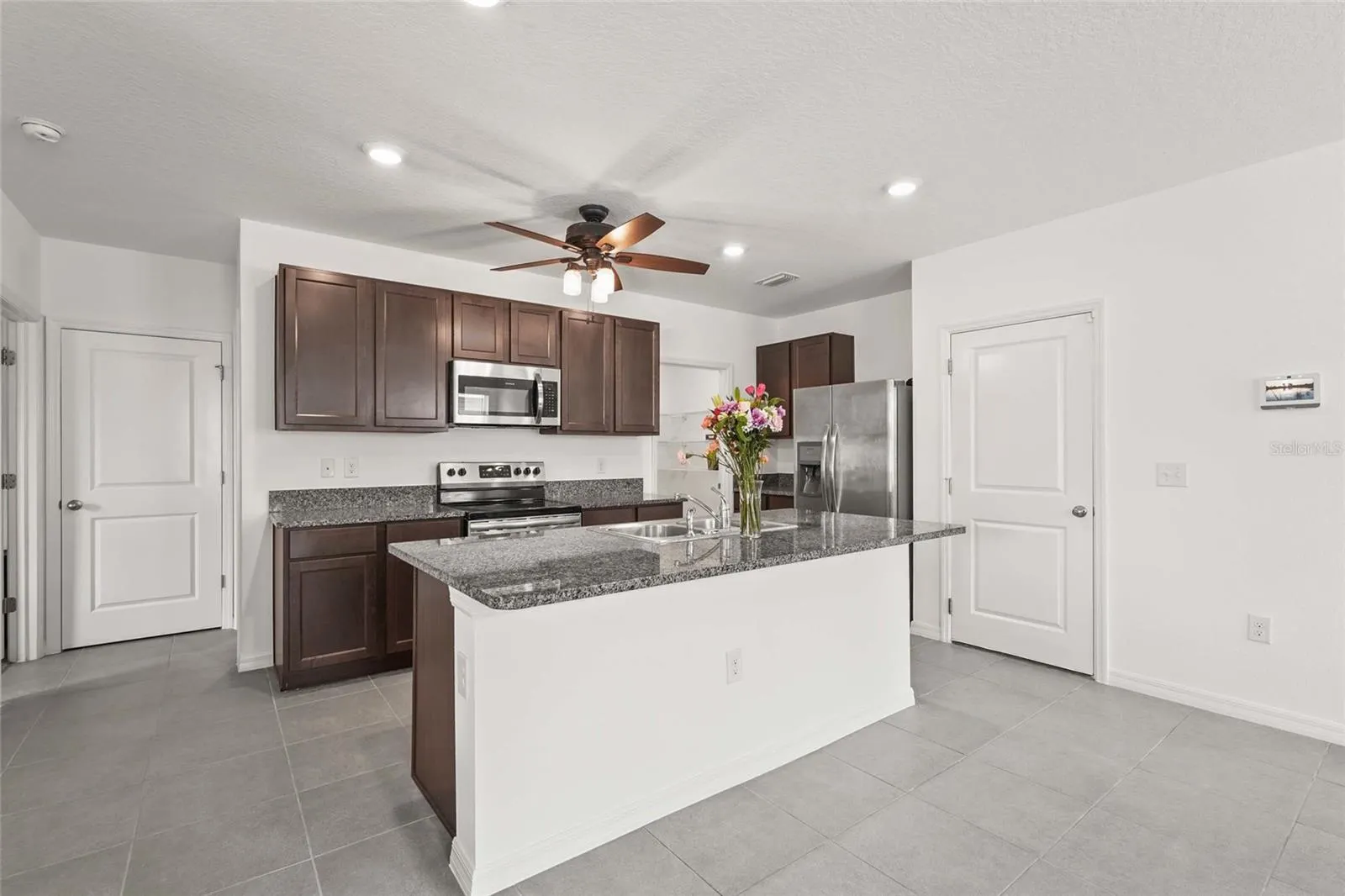 5835 CALLA LILLY DR