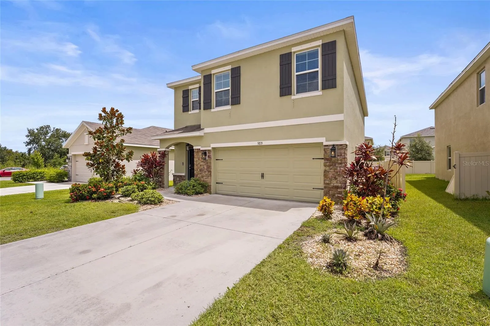 5835 CALLA LILLY DR