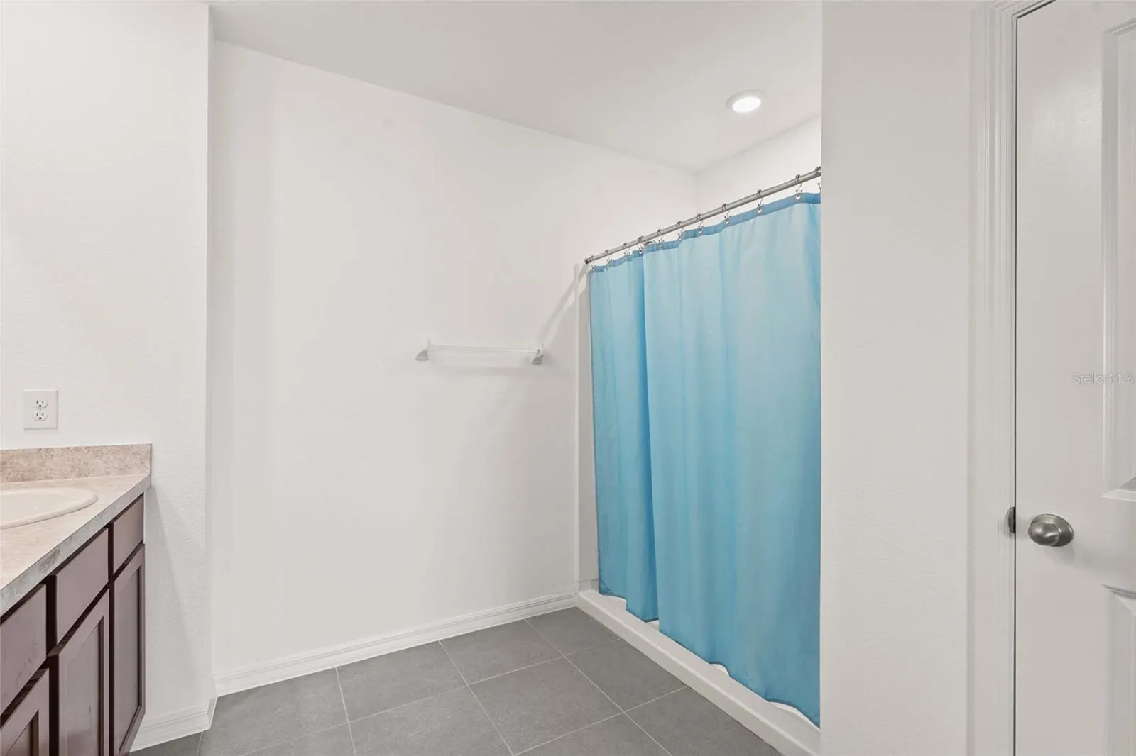 5835 CALLA LILLY DR